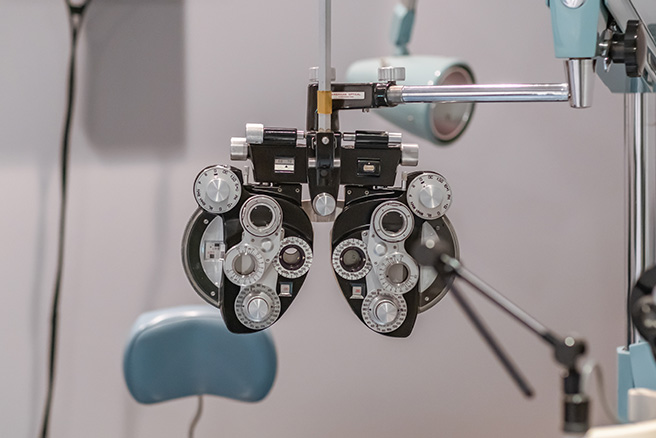 detaile eye exam